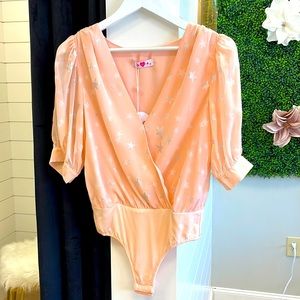 ☀️☀️ 2/$60 Stars Bodysuit!
